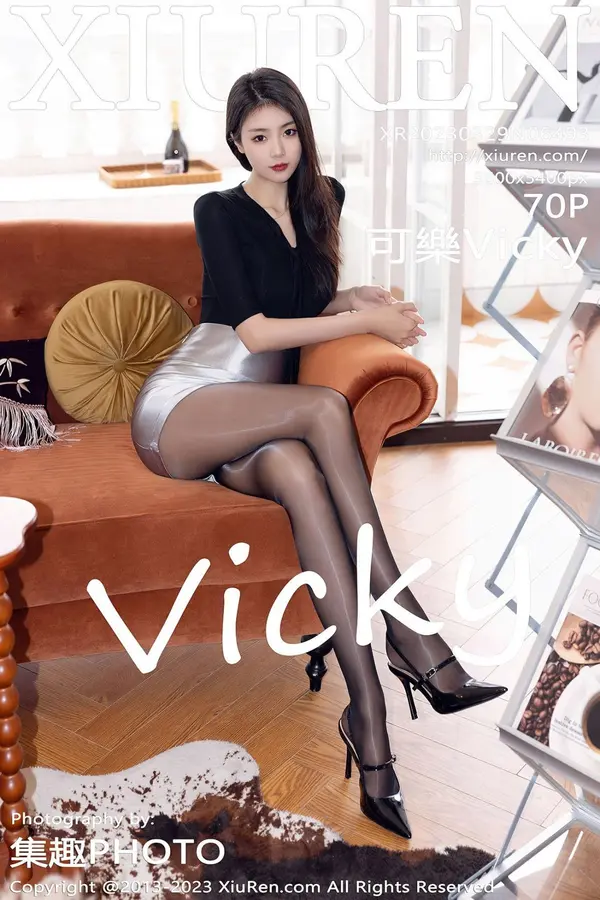 Vol. 06493 可乐Vicky(71P)