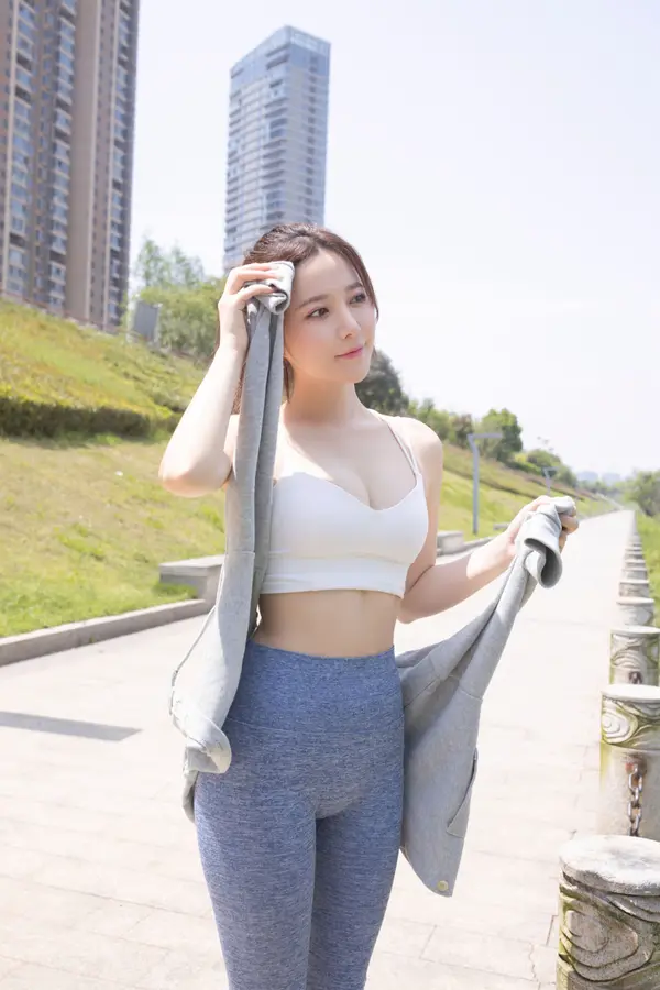 鱼子酱Fish《瑜伽服》(78P)