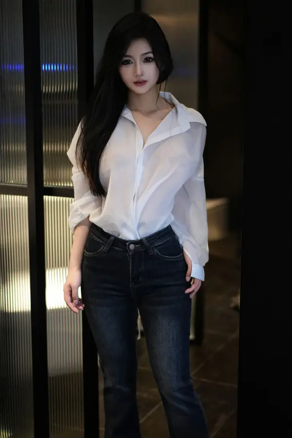 Vol. 07645 谭小灵《私购流出》(117P)