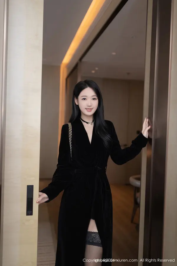 Vol. 08326 唐安琪(82P)