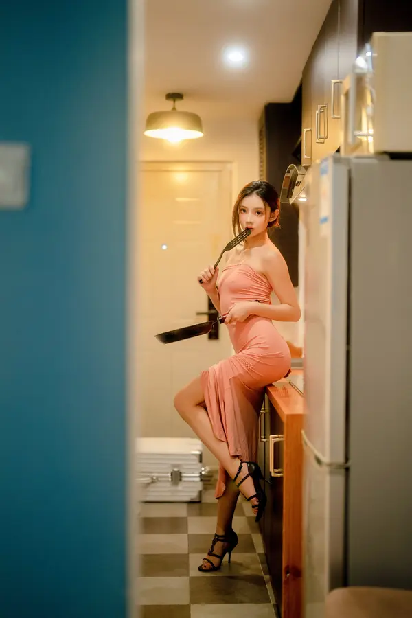 加朵babe《私家厨房》(105P)