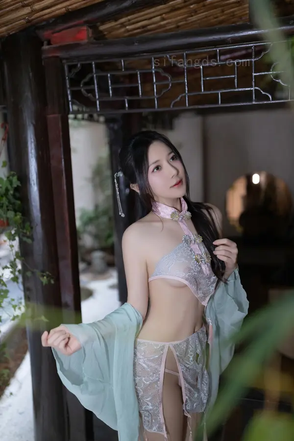 鱼子酱Fish《花瓣浴》(120P)