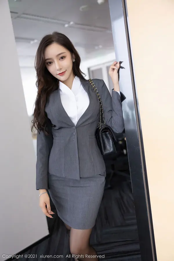 Vol. 04304 王馨瑶yanni(102P)