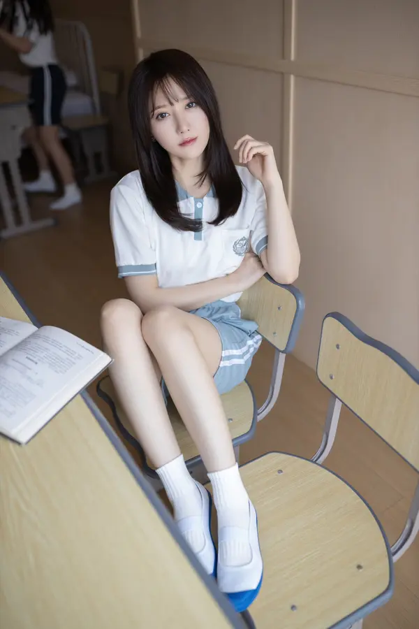 鱼子酱Fish&杏子Yada《同桌的你》(152P)