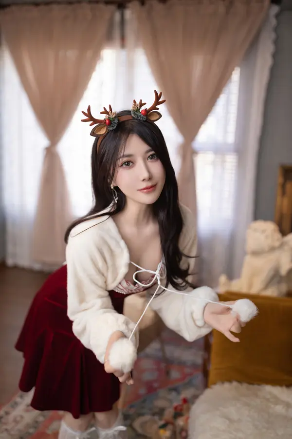 鱼子酱Fish《圣诞快乐2023》(144P)