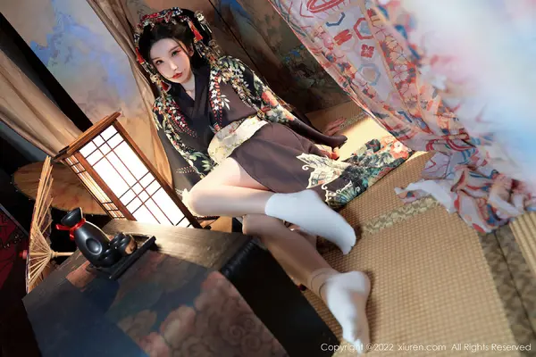 Vol. 05537 周于希Sally(81P)