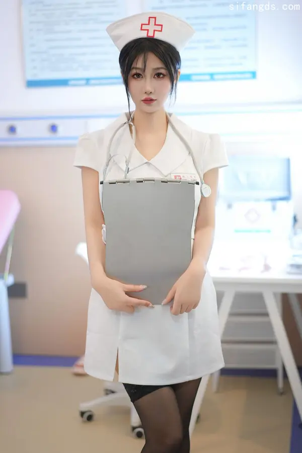 Vol. 8512 laura阿姣《私购流出》(92P)