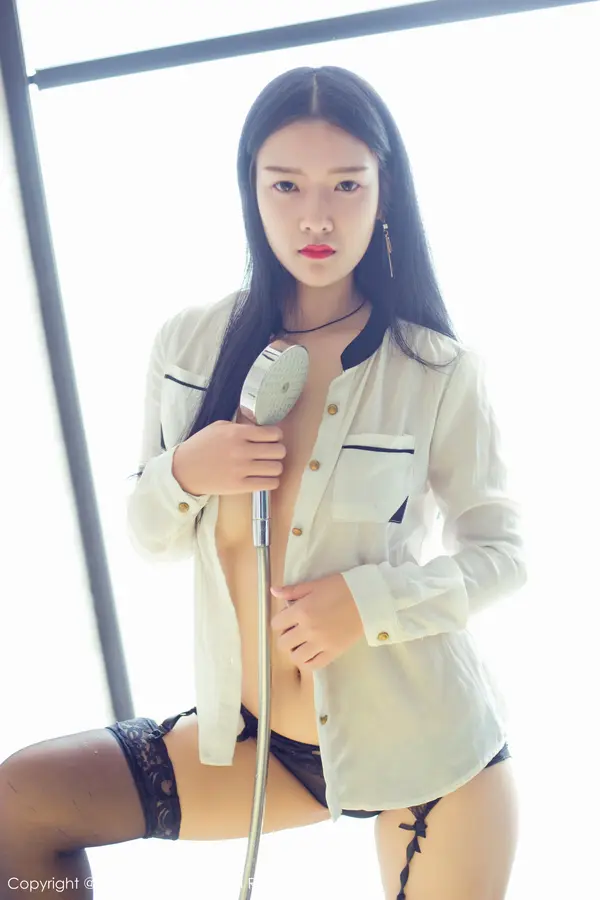 Vol. 01008 凌希儿(44P)